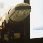 Eleven Labs Avis : L'IA vocale la plus réaliste ? Notre verdict - AI voice realistic human-like speech