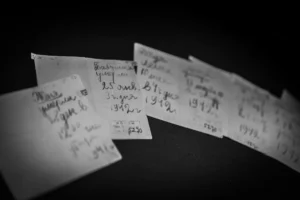 Several handwritten notes with dates and names.