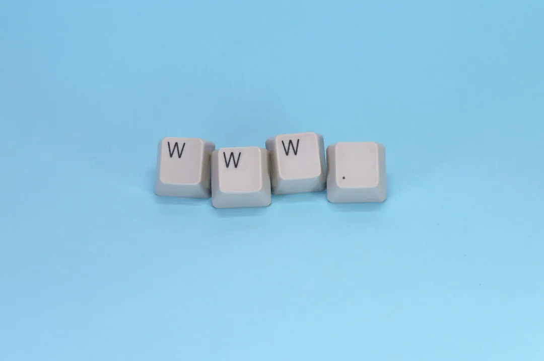 Www is spelled with keyboard keys.